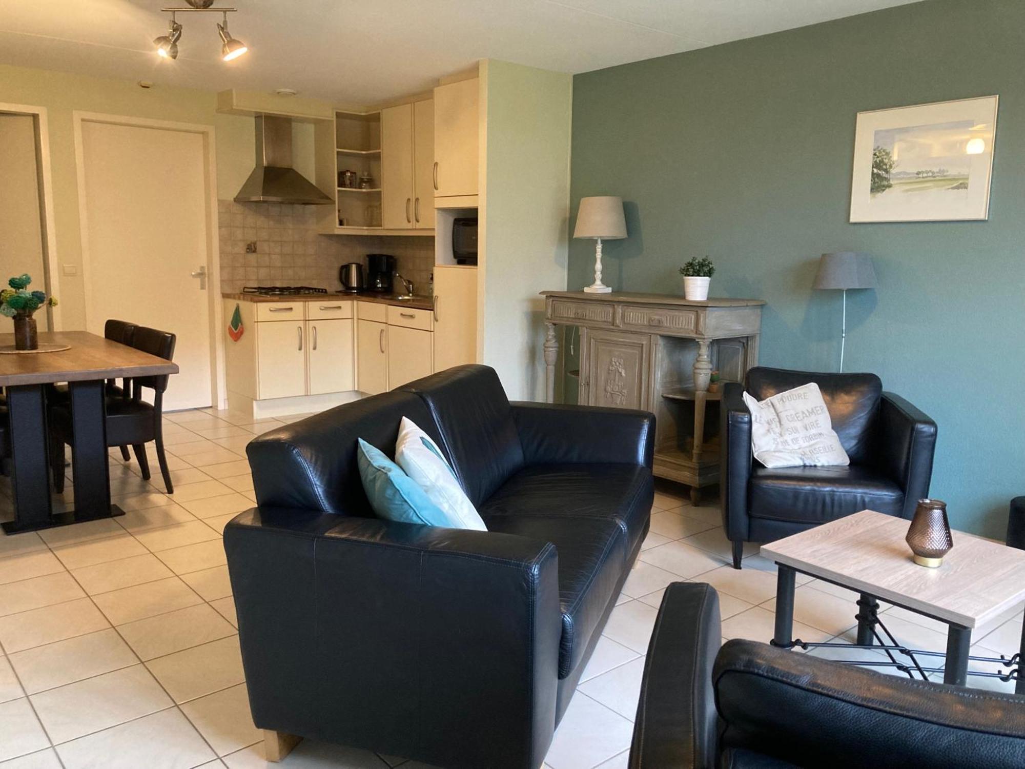 Accommodatie In Herbouwde Boerenschuur Koestal Ретраншемент Экстерьер фото